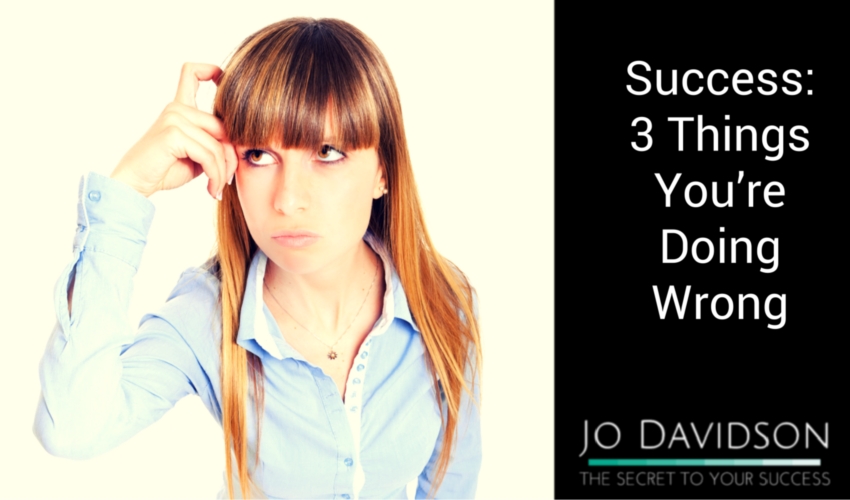 Woman scratching head wondering where she's going wrong - Blog from Success Coach and Author Jo Davidson